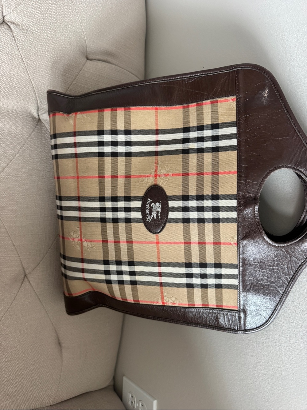 Authentic Burberry Beige Check Tote with Dark Brown Leather Trim - Picture 2 of 3